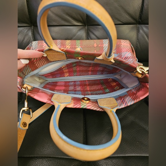 Dooney & Bourke Pink Tassel Handbags Crossbody Bag Detachable Strap *Limited* - Picture 10 of 10